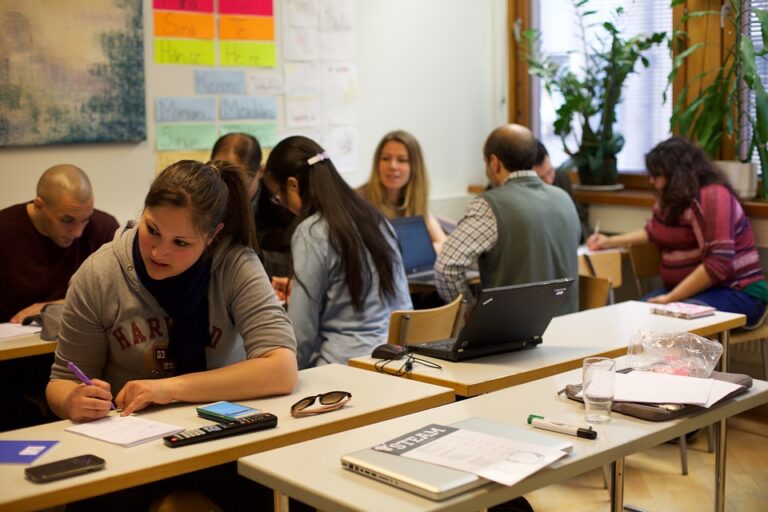 O meio corporativo educacional possui muitos desafios intrínsecos ao segmento